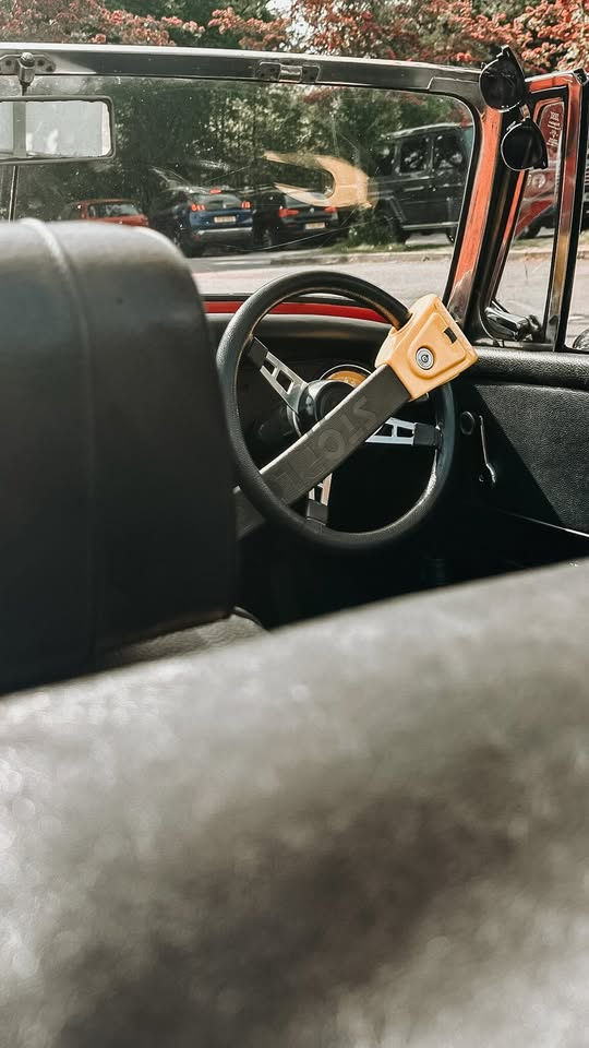 Car shot 03